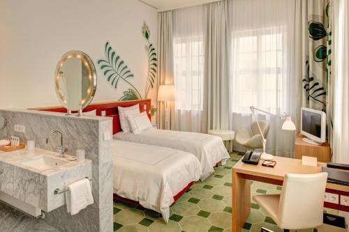 Comfort Room 