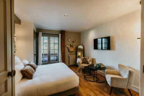 Double room with mountain view