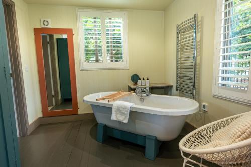 Signature Room