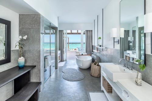 Sunrise Two Bedroom Water Suite - Room Rate inclusive of breakfast for 4 adults