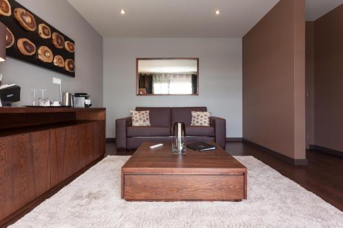 Deluxe Bungalow with Garden View