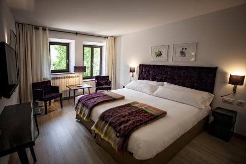 Double or Twin Room with Garden View
