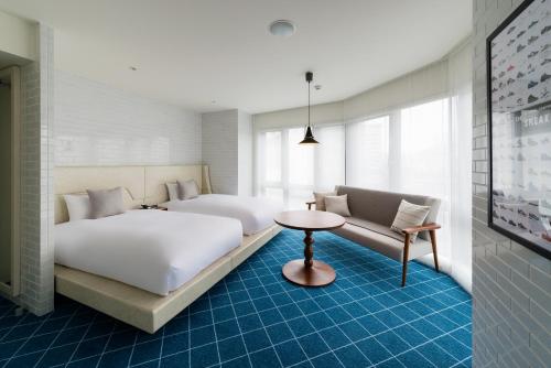 Deluxe Twin Room - Non Smoking