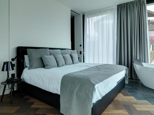 Loft Suite