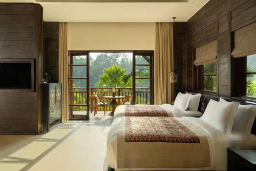Reserve Suite, 1 Bedroom Suite, 2 Queen, Resort view