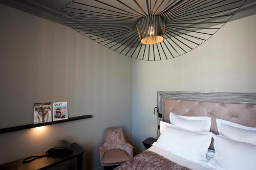Double Room Atmosphere
