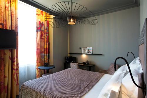 Double Room Atmosphere