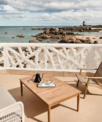 Suite with Terrace and Sea View