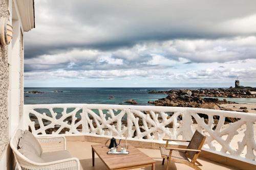 Suite with Terrace and Sea View