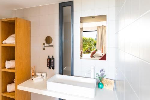 Deluxe Double Room with Citadel View