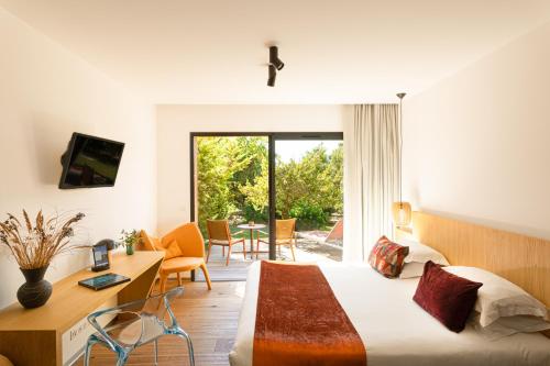 Superior Double Room with Garden View