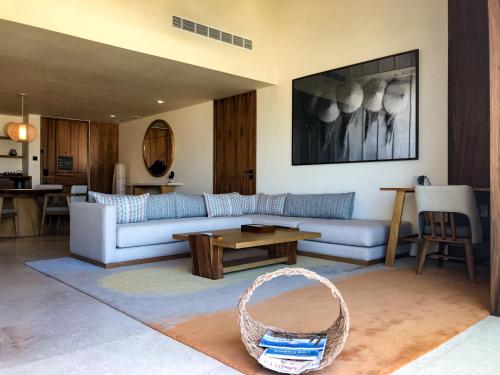 Zen Suite Ocean View - One Bedroom