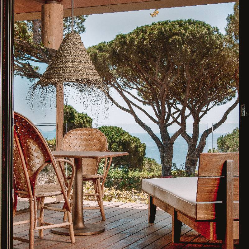Deluxe Room with Sea View