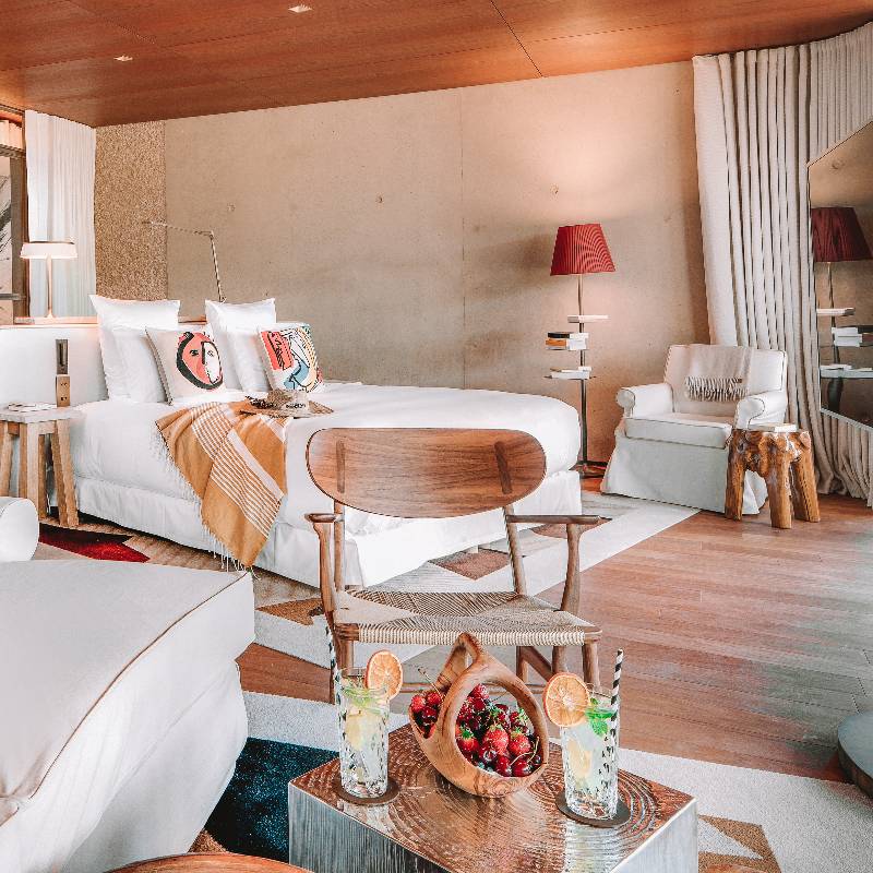 Lily Suite Sea View