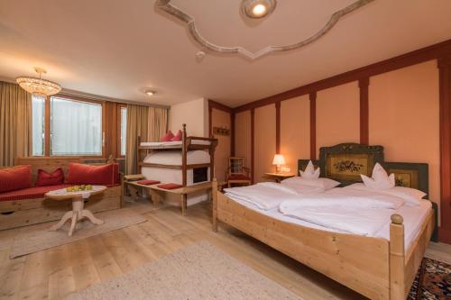 Junior Suite with Spa Bath