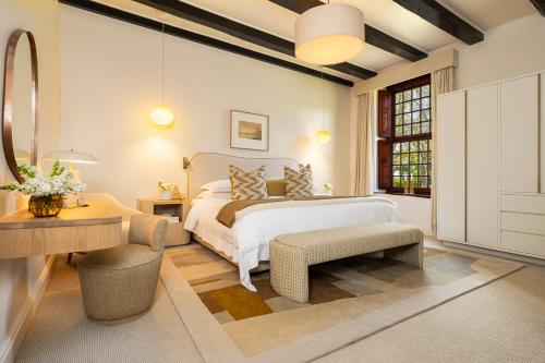 Classic Double or Twin Room