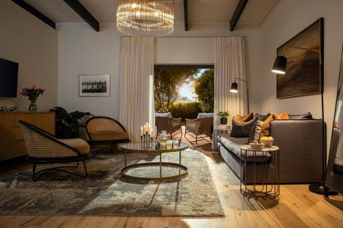 One Bedroom Suite