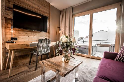 Junior Suite with Spa Bath
