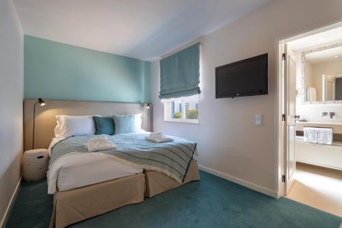 Two Bedroom Apartment
