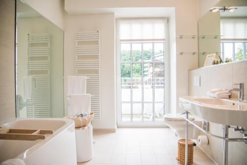 Suite with Sea View