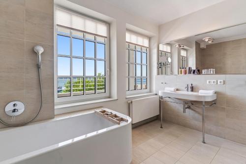Suite with Sea View