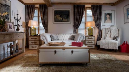 Suite 15