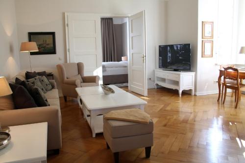 Deluxe Apartment