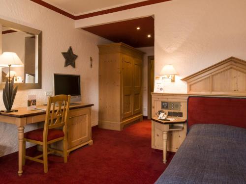 Classic Single Room