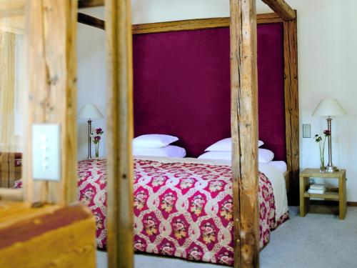 Deluxe Suite with Two Bedrooms and Balcony