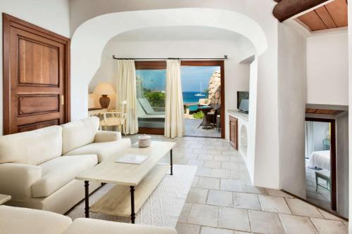 Two Bedroom Suite, 2 Bedroom Suite, Seafront, Balcony