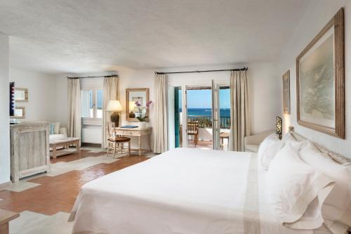 Open Plan Junior Suite, 1 Bedroom Suite, Sea view, Balcony