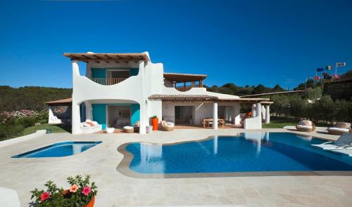 3 Bedroom Villa, Villa, Seafront, Private pool