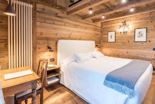 Junior Suite with balcony