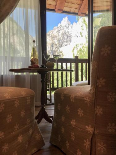 Deluxe Double or Twin Room with Spa Bath