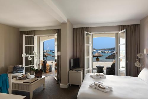 Junior Suite with Sea View - Beach Floor