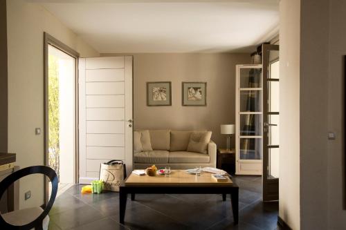 Suite with Garden View