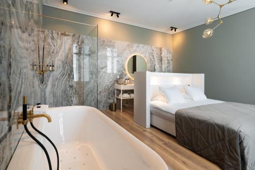 Master Suite