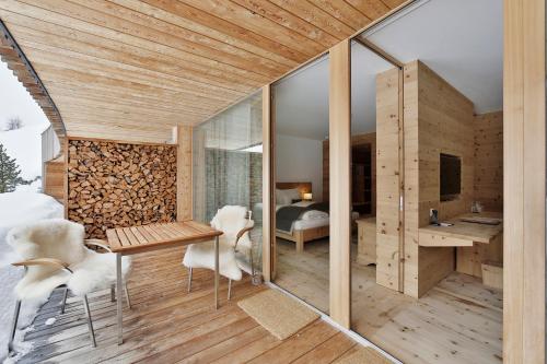 Suite with Garden