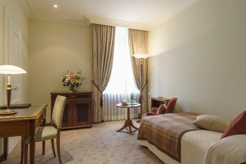 Classic Single Room
