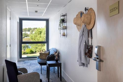 Two Connecting Rooms with Lake View