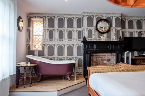Deluxe King Room