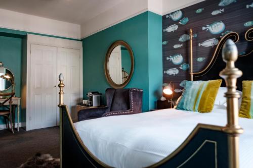 Classic King Room
