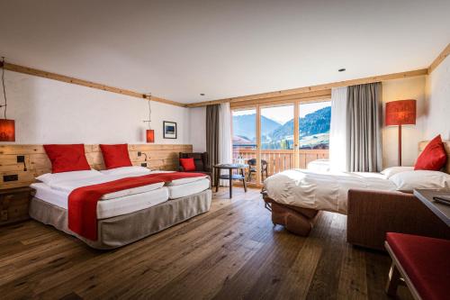 Family Room with Balcony or Terrace