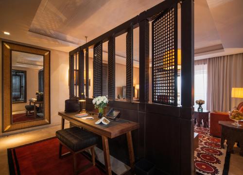 Junior Suite Mountain View