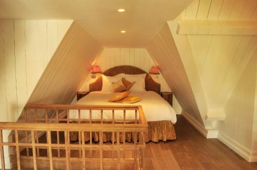 Junior Suite with Canal View