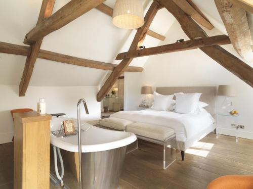 Deluxe Junior Suite