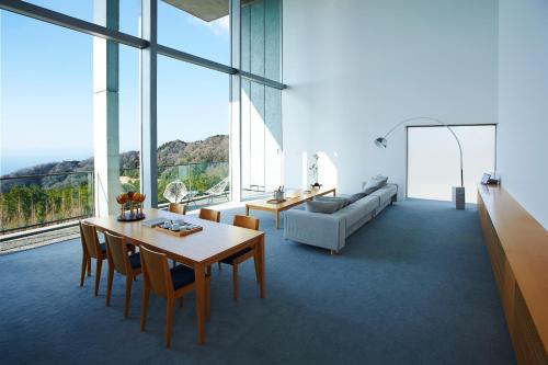Presidential Suite with Extra Bed and Ocean View