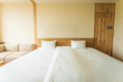 Hollywood Twin Room