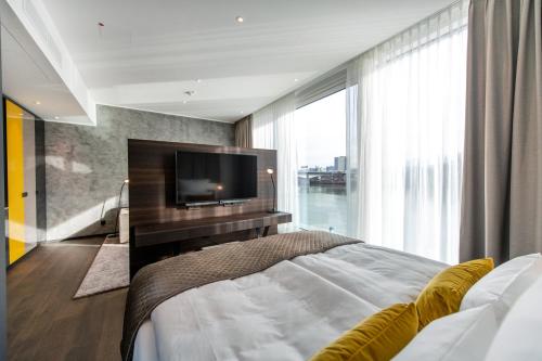 Suite with River View