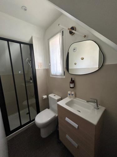 Twin Room - Courtyard View